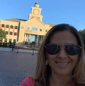 Meet your Posher, Diana